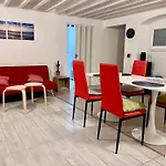 Genova Centro Affittacamere- Bagno In Comune