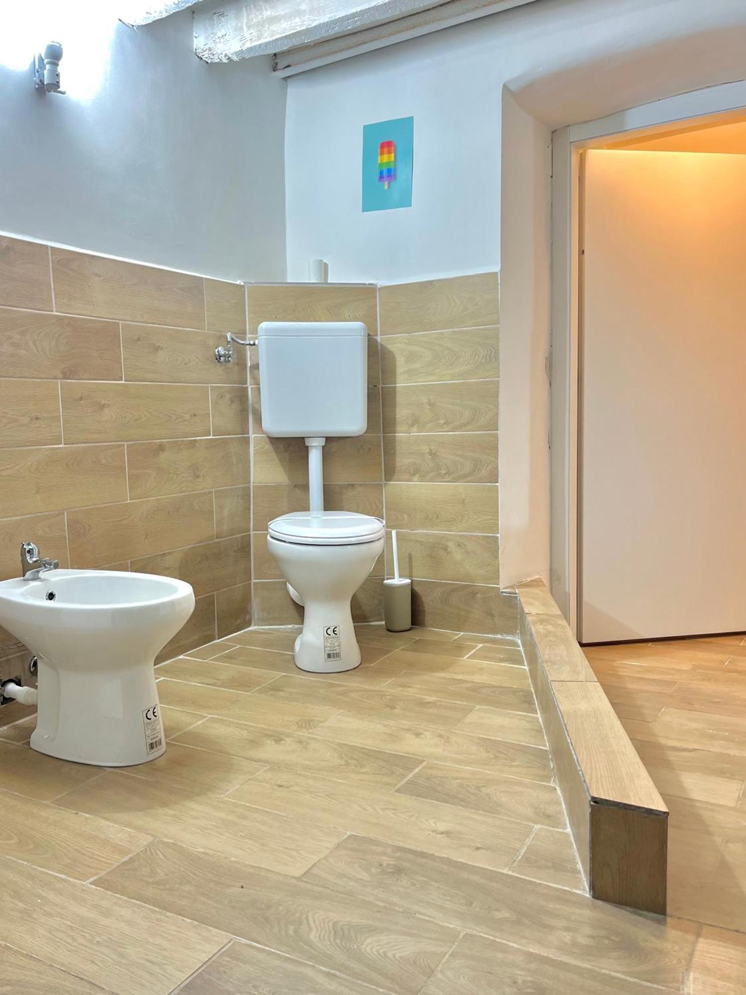 Affittacamere Centro Affittacamere- Bagno In Comune *